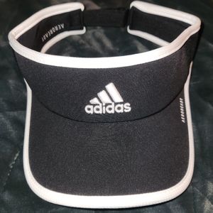 Adidas visor